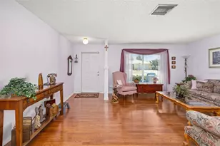 2005 39th St W, Bradenton, FL 34205 - Photo 4