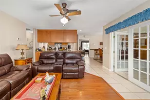 2005 39th St W, Bradenton, FL 34205 - Photo 16