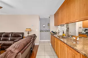 2005 39th St W, Bradenton, FL 34205 - Photo 14