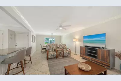 9538 Azure Cove, Bradenton, FL 34210 - Photo 8