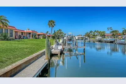 9538 Azure Cove, Bradenton, FL 34210 - Photo 20