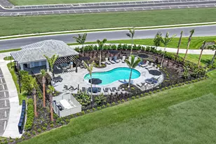 10601 Orbit Ter, Sarasota, FL 34241 - Photo 20