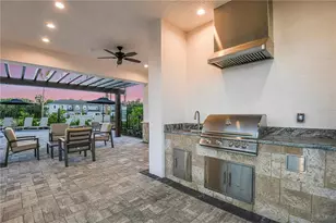 10601 Orbit Ter, Sarasota, FL 34241 - Photo 36