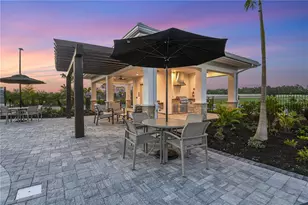 10601 Orbit Ter, Sarasota, FL 34241 - Photo 38
