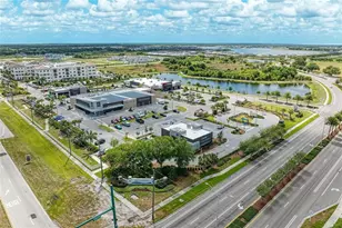 8409 Miramar Way, Lakewood Ranch, FL 34202 - Photo 62