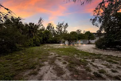 103 51st Street, Holmes Beach, FL 34217 - Photo 92
