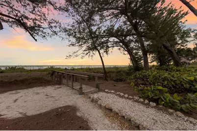 103 51st Street, Holmes Beach, FL 34217 - Photo 84