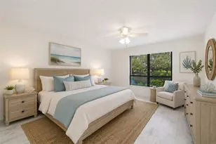 3862 Wilshire Cir W, Sarasota, FL 34238 - Photo 18