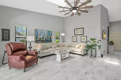 3862 Wilshire Circle W #107, Sarasota, FL 34238 - Photo 6