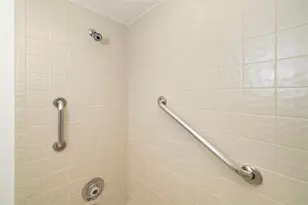 3862 Wilshire Cir W, Sarasota, FL 34238 - Photo 30