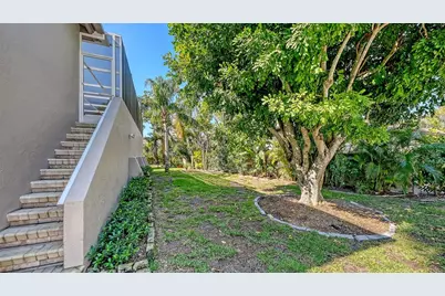 3610 Bayou Circle, Longboat Key, FL 34228 - Photo 58