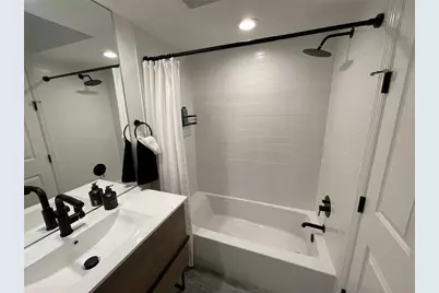 3510 54th Drive W #203, Bradenton, FL 34210 - Photo 6