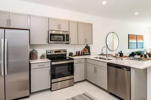 10589 Orbit Ter, Sarasota, FL 34241 - Photo 2