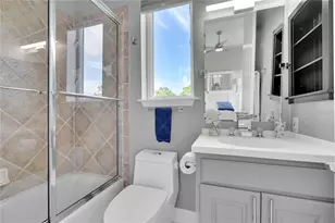 1915 Harbour Links Cir, Longboat Key, FL 34228 - Photo 32