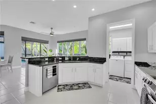 1915 Harbour Links Cir, Longboat Key, FL 34228 - Photo 16