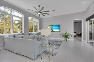 1915 Harbour Links Cir, Longboat Key, FL 34228 - Photo 2