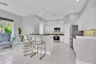 1915 Harbour Links Cir, Longboat Key, FL 34228 - Photo 8