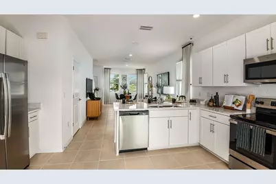 10585 Orbit Terrace, Sarasota, FL 34241 - Photo 4