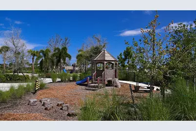 10585 Orbit Terrace, Sarasota, FL 34241 - Photo 30