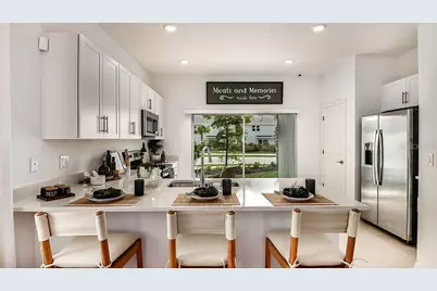 10585 Orbit Terrace, Sarasota, FL 34241 - Photo 6