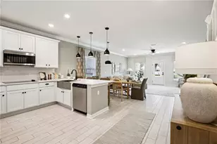 15174 Dynasty Trl, Nokomis, FL 34275 - Photo 4