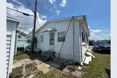 2049 Champion Street, Sarasota, FL 34231 - Photo 4