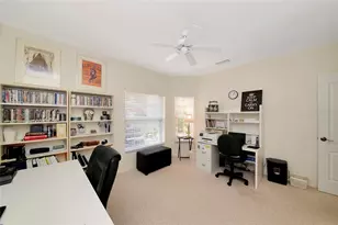 111 Auburn Woods Cir, Venice, FL 34292 - Photo 38