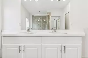 1685 Laurel St, Sarasota, FL 34236 - Photo 18