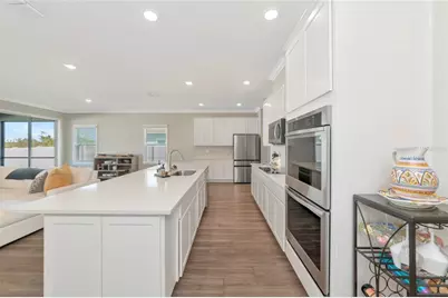 2105 Citrus Breeze Drive, Bradenton, FL 34208 - Photo 14