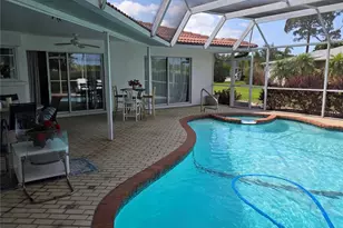 3631 Avenida Madera, Bradenton, FL 34210 - Photo 18