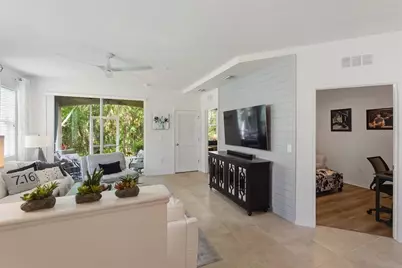 8342 Enclave Way #102, Sarasota, FL 34243 - Photo 4