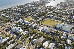 416 Magnolia Ave, Anna Maria, FL 34216 - Photo 24