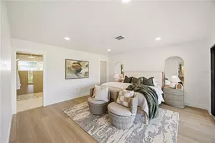 2273 Lakewood Dr, Nokomis, FL 34275 - Photo 10