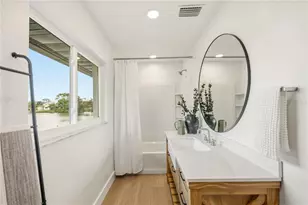 2273 Lakewood Dr, Nokomis, FL 34275 - Photo 18