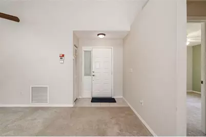 5462 Cynthia Lane, Sarasota, FL 34235 - Photo 6