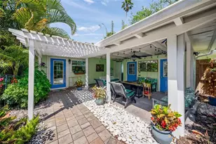 3424 Old Oak Dr, Sarasota, FL 34239 - Photo 2