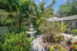 3424 Old Oak Dr, Sarasota, FL 34239 - Photo 34