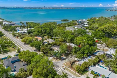 3424 Old Oak Drive, Sarasota, FL 34239 - Photo 1