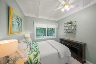 3424 Old Oak Dr, Sarasota, FL 34239 - Photo 24