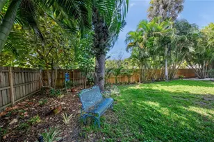 3424 Old Oak Dr, Sarasota, FL 34239 - Photo 36