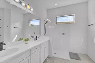 13716 Old Creek Ct, Parrish, FL 34219 - Photo 22