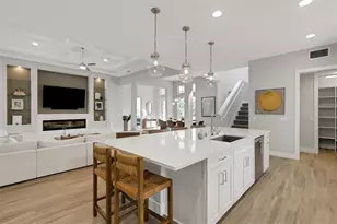 8145 Grande Shores Dr, Sarasota, FL 34240 - Photo 16