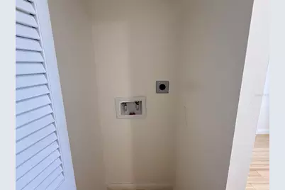 3987 Maceachen Boulevard #133, Sarasota, FL 34233 - Photo 4