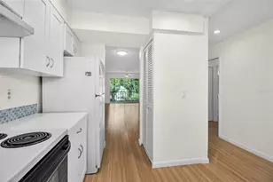 3987 Maceachen Blvd, Sarasota, FL 34233 - Photo 8