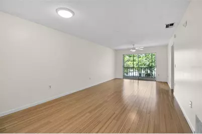3987 Maceachen Boulevard #133, Sarasota, FL 34233 - Photo 12