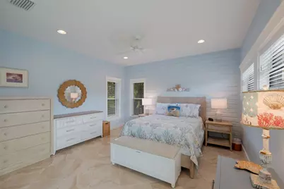 5701 Carissa Street, Holmes Beach, FL 34217 - Photo 34