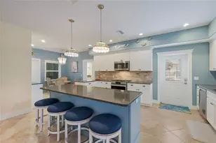 5701 Carissa St, Holmes Beach, FL 34217 - Photo 18