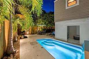 312 Canal Rd, Sarasota, FL 34242 - Photo 38