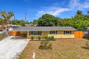 5803 21st St W, Bradenton, FL 34207 - Photo 2