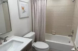 6120 Country Club Way, Sarasota, FL 34243 - Photo 16